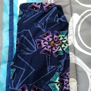 Nightmare before Christmas Lularoe leggings